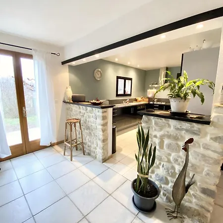 Holiday home De L'aspe 135m2, 6p, 3ch Avec Piscine Privative, Jardin Ombrage Clos *