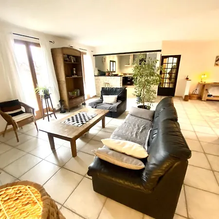 Hébergement de vacances De L'aspe 135m2, 6p, 3ch Avec Piscine Privative, Jardin Ombrage Clos *