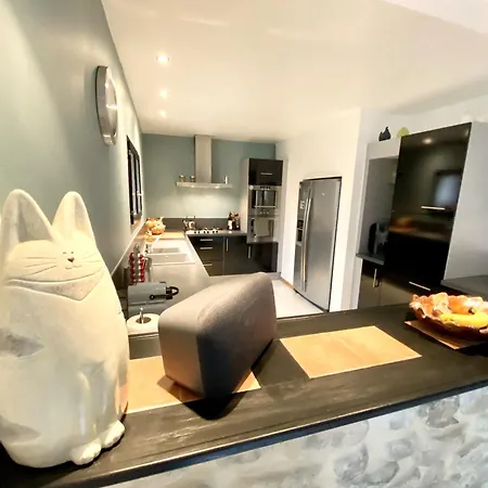De L'aspe 135m2, 6p, 3ch Avec Piscine Privative, Jardin Ombrage Clos Hébergement de vacances Saint-Maurice-dʼIbie